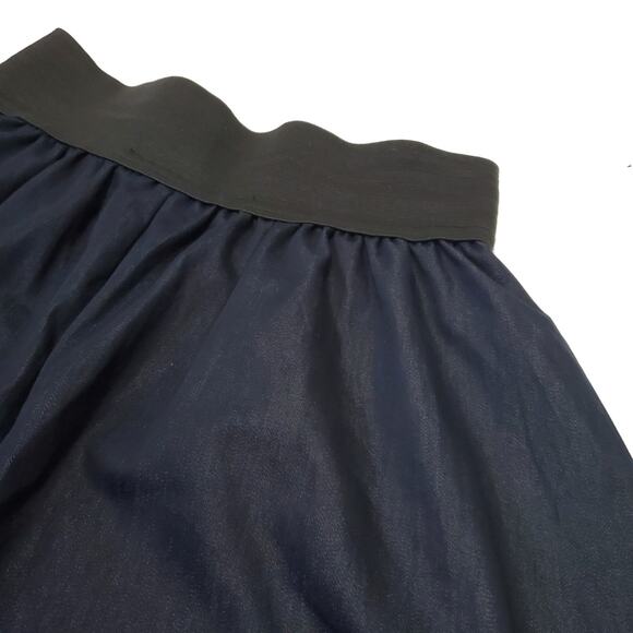 Miley Cyrus/Max Azria | Elastic Waist Mini Skirt - Picture 2 of 5